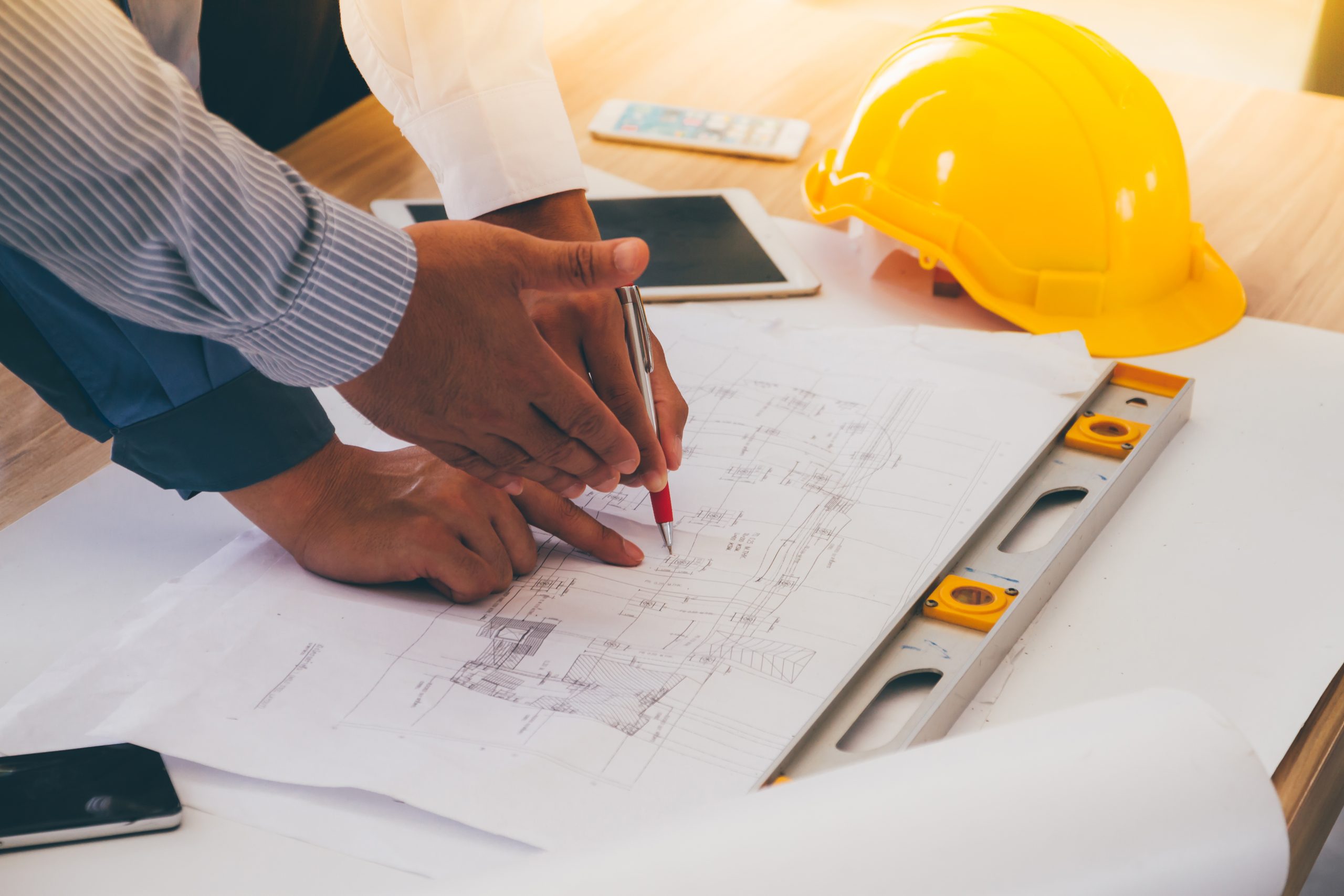 What Do General Contractors Do? A Beginner's Guide